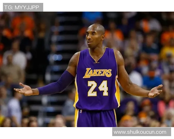 科比退役:湖人传奇的谢幕与篮球历史的永恒印记 科比退役:湖人传奇的谢幕与篮球历史的永恒印记