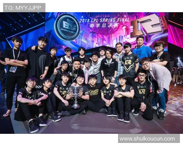 CSGO团队协作排名新突破RNG战队再创辉煌成就引发关注 CSGO团队协作排名新突破RNG战队再创辉煌成就引发关注