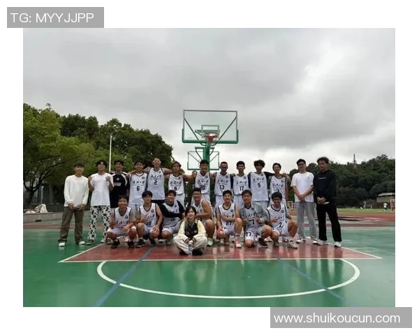 武汉篮球队逆袭之旅的真实记录与背后故事揭秘 武汉篮球队逆袭之旅的真实记录与背后故事揭秘