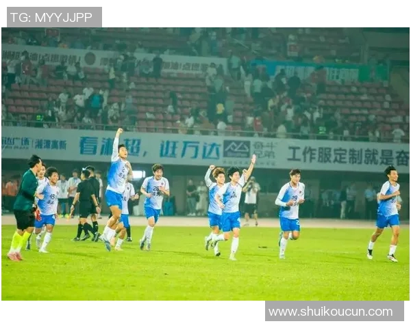 体育竞技盛宴全程回顾精彩瞬间与不容错过的激烈对决 体育竞技盛宴全程回顾精彩瞬间与不容错过的激烈对决