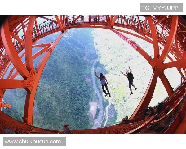极限运动的魅力揭秘：西安极限运动队灵活性训练全景探访