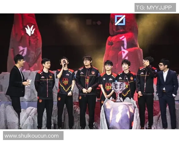 FPX战队在最新CSGO配合TOP10中表现突出引领潮流
